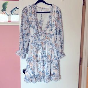 Beautiful spring dress. NWOT sz L